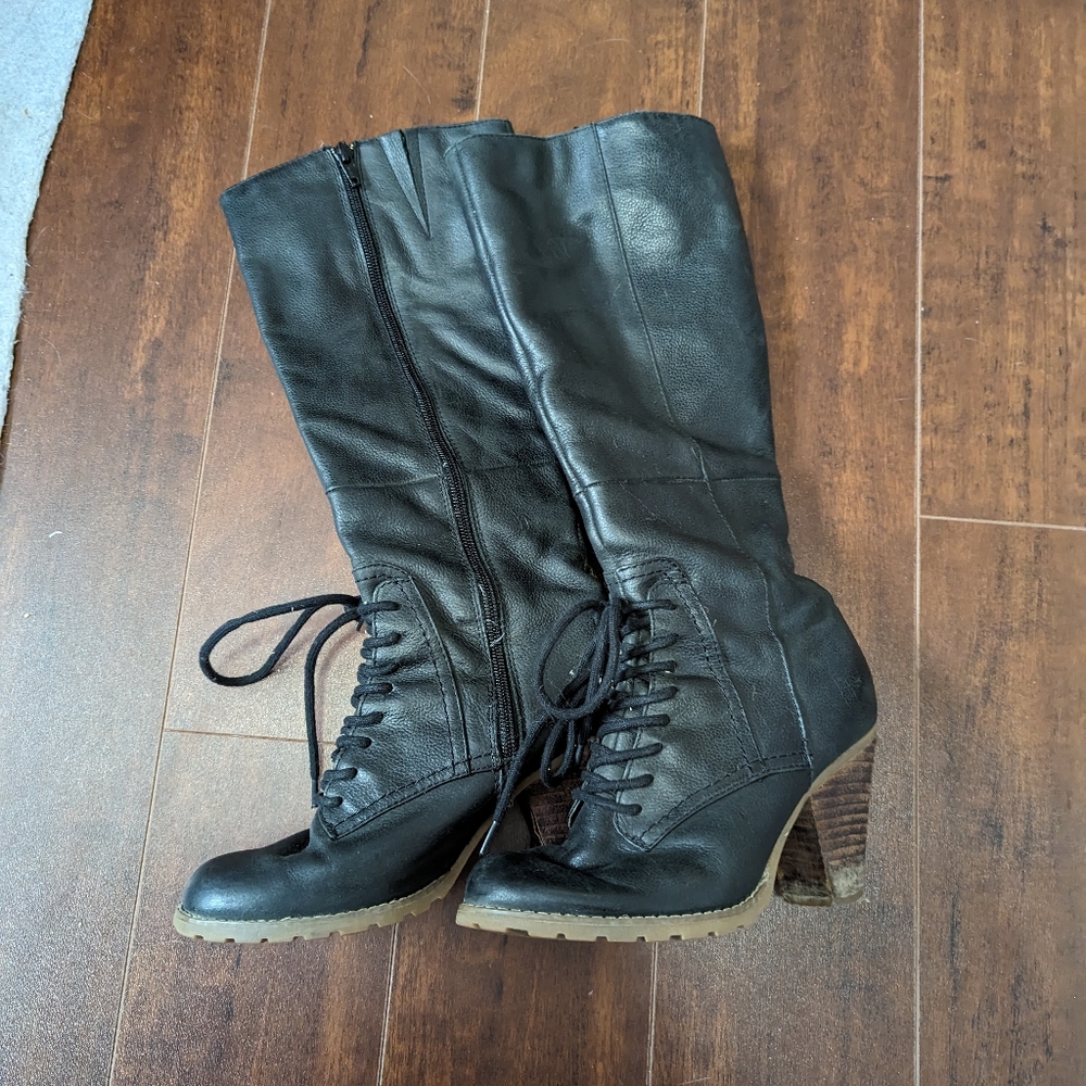 Hush Puppies boots size 6